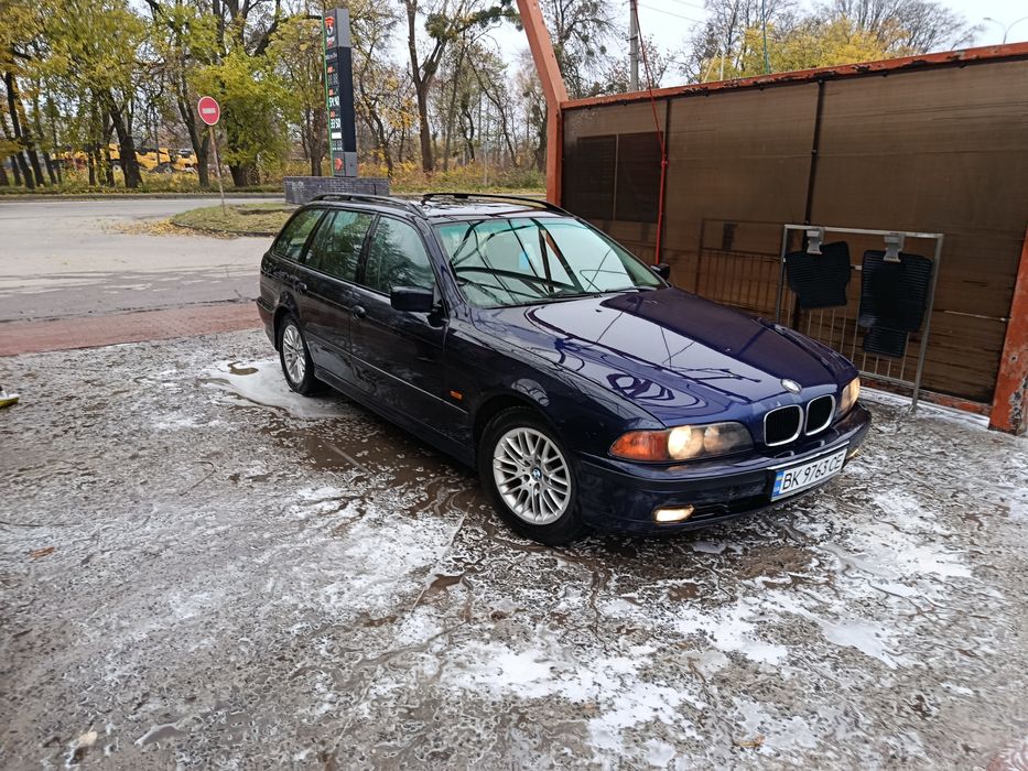 Надійний М57 сів поїхав