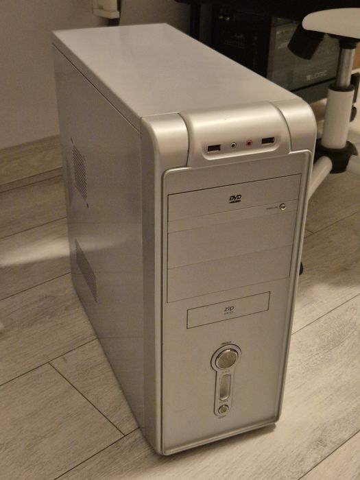 Komputer stacjonarny i3 2100, 8GB RAM, GT 1030, 1TB HDD