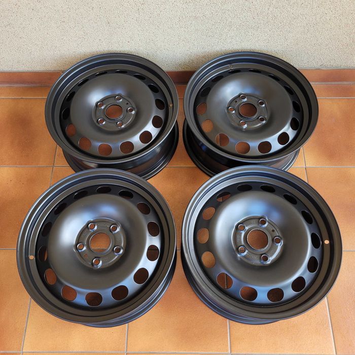 Felgi stalowe 16'' 6,5x16 ET43 5x112 Audi A3 8V 8Y 13- kpl.