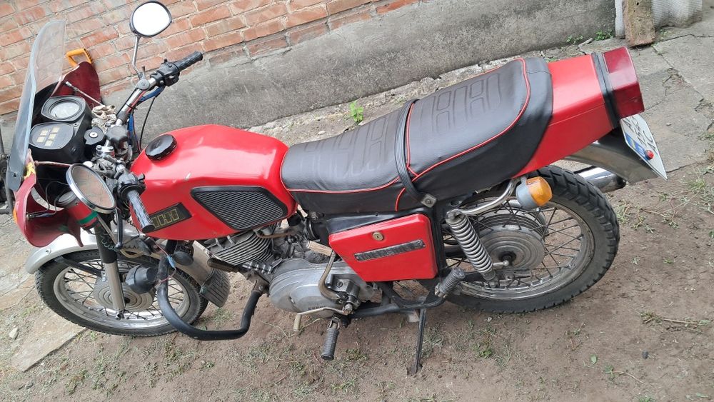 Продам Иж Планета 5