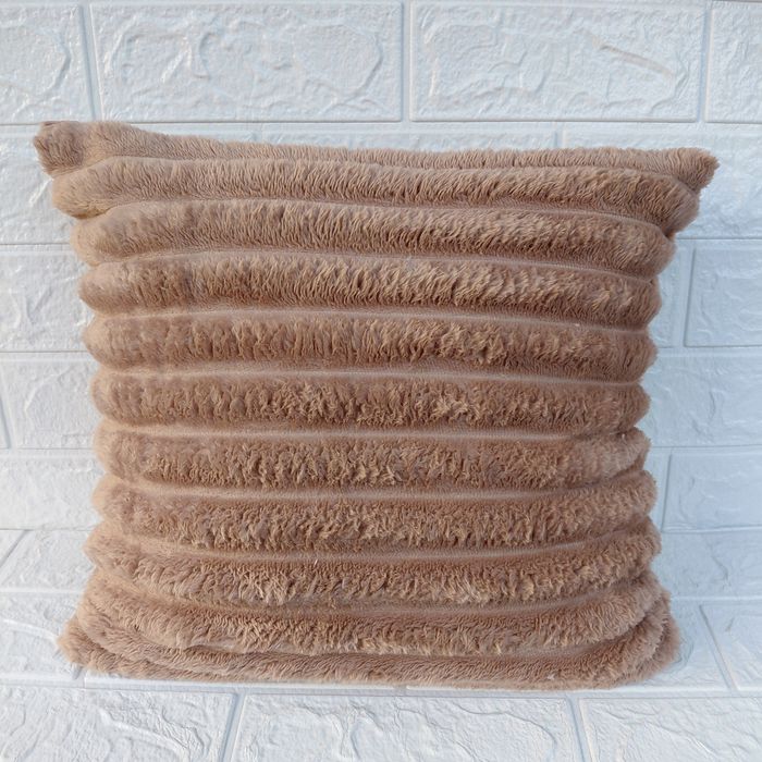 Декоративна наволочка шарпей