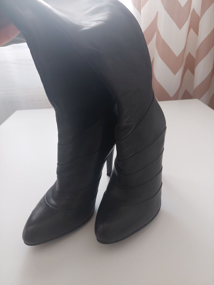 Kozaki Deichmann 36