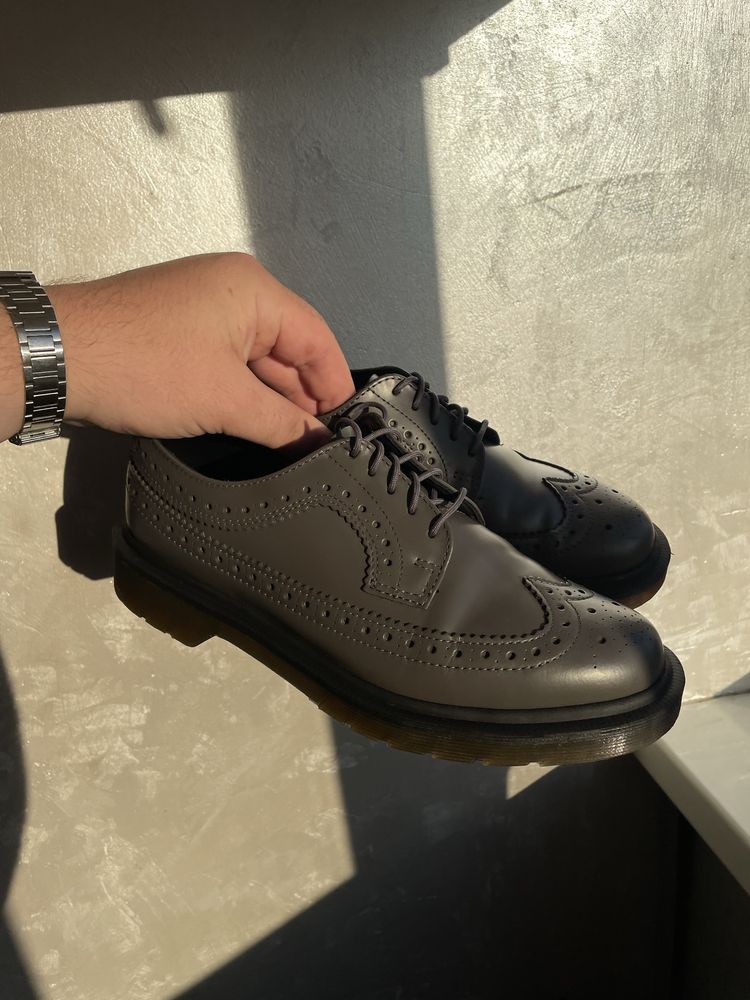 Дербі Dr Martens оригінал