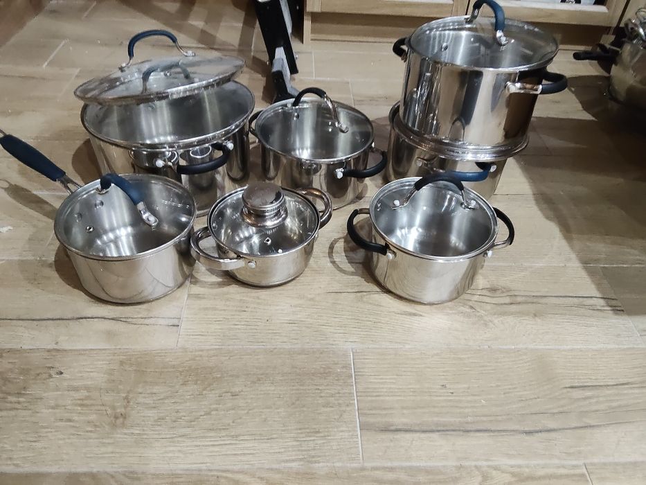 Zestaw garnków z Bodzio