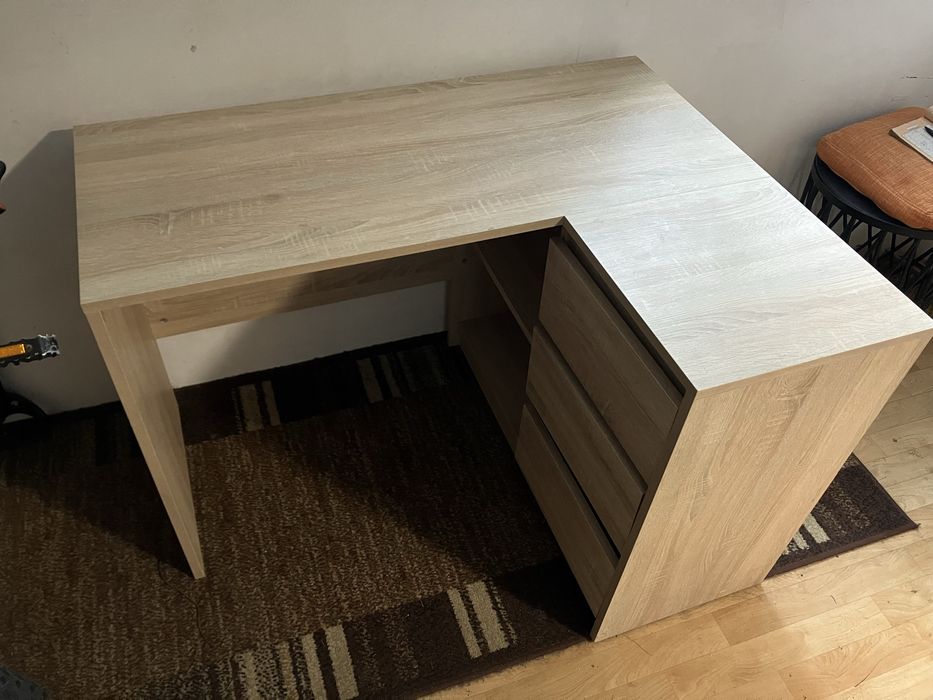 Nowe biurko Castorama