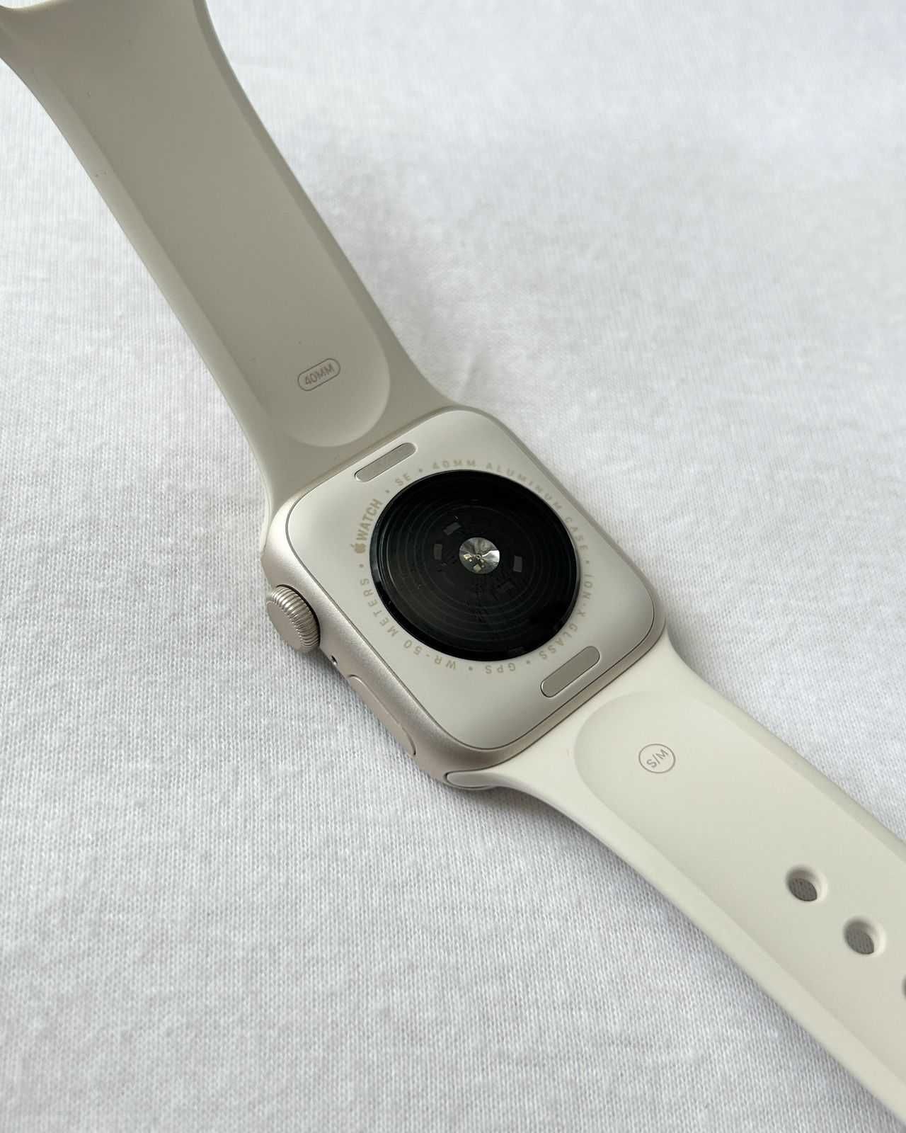 Смарт годинник Apple Watch Series SE 2 2024 GPS 40mm Starlight