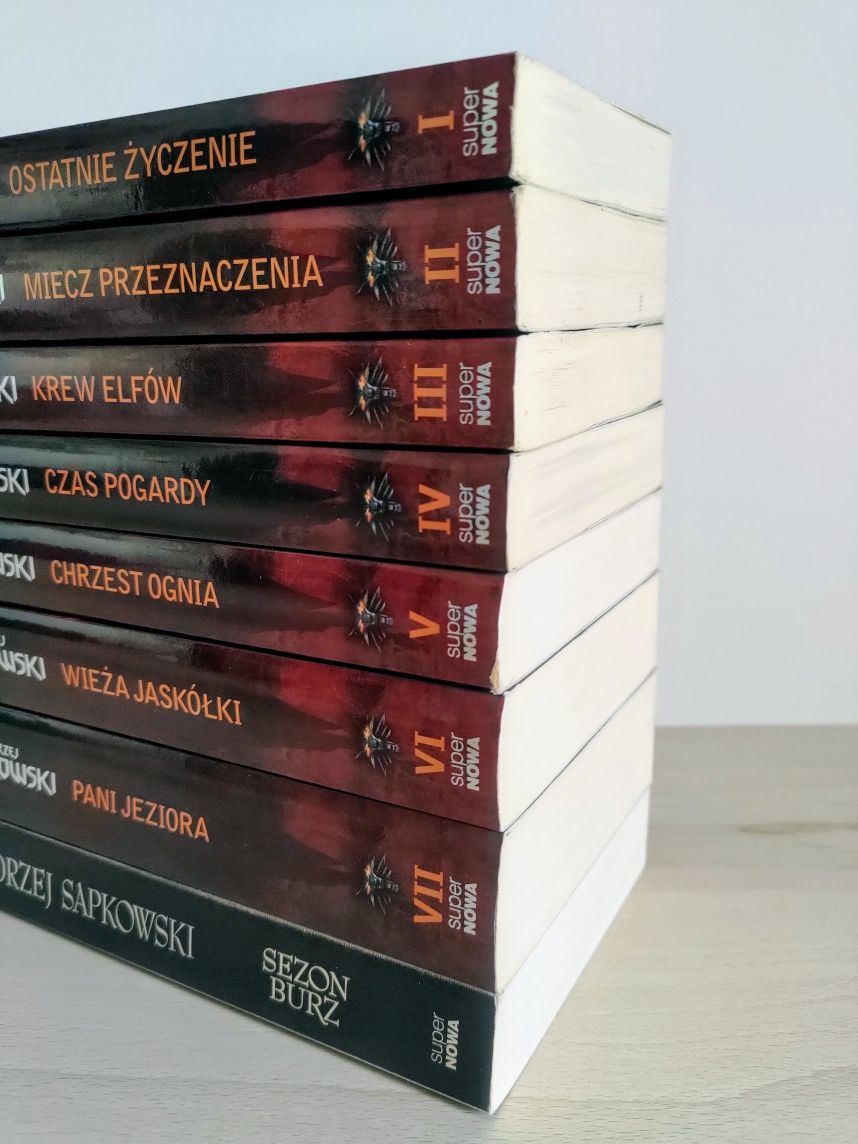 Seria książek Wiedźmin + Sezon burz Andrzej Sapkowski SuperNowa