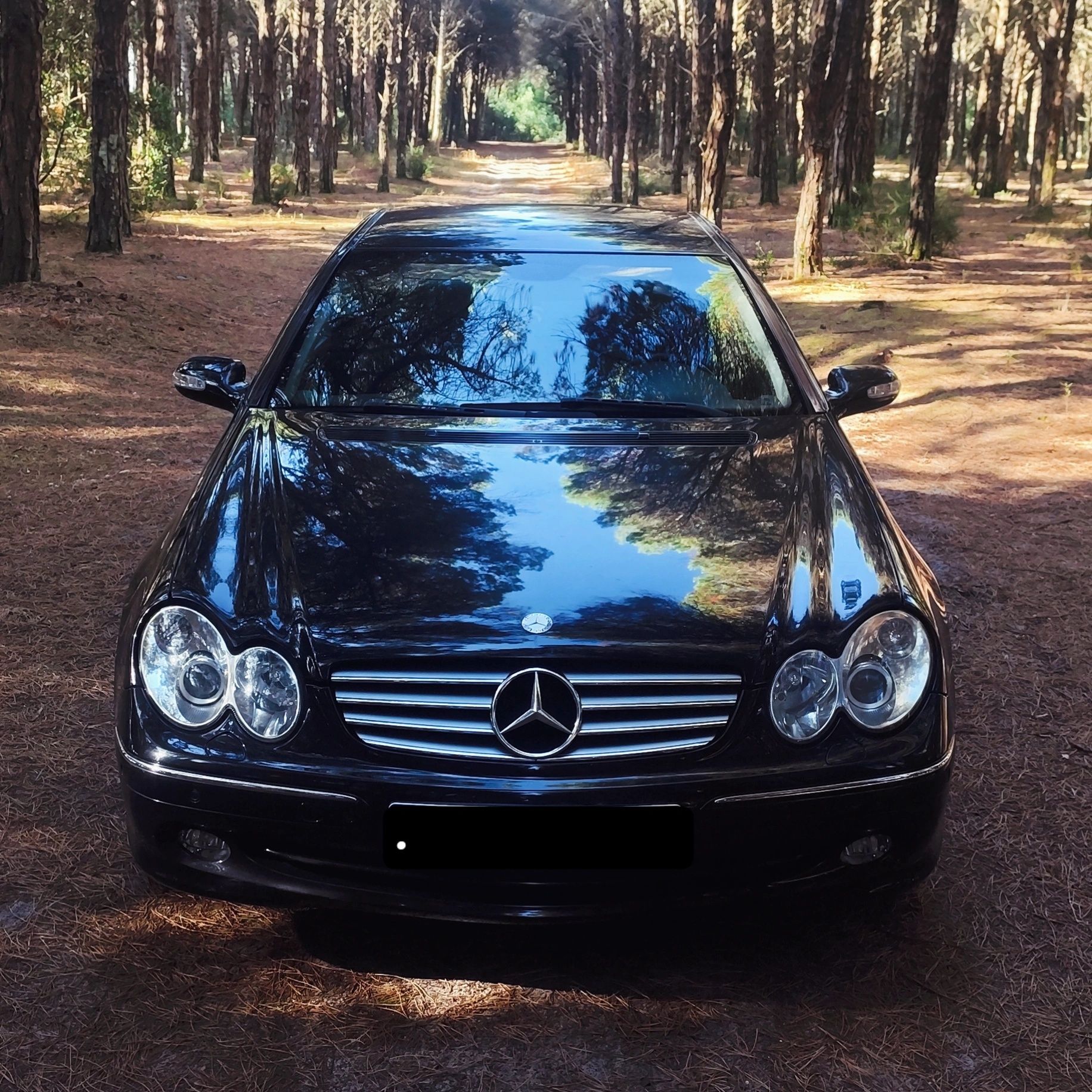 Mercedes CLK 200K Elegance – Clássico moderno, muito estimado