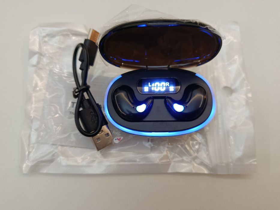 Наушники блютуз с кейсом