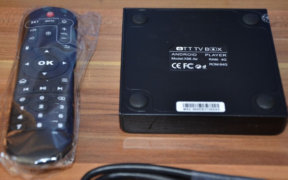 Смарт ТВ приставка X96 Air Android TV Box 4/64 Gb