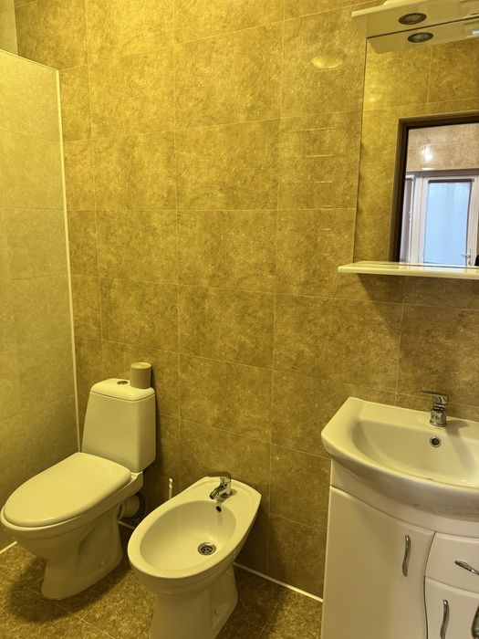 Здам 2-кімн. частину будинку Гречани / зупинка Парк