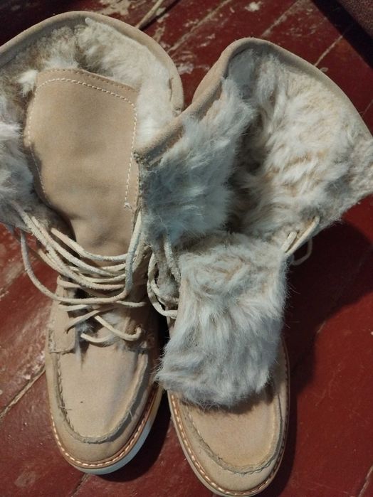 Молодіжні зиміві ботинки