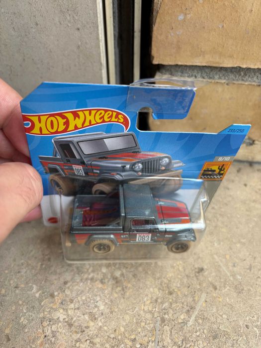 Hot Wheels "Jeep Scrambler" - Novo, Selado
