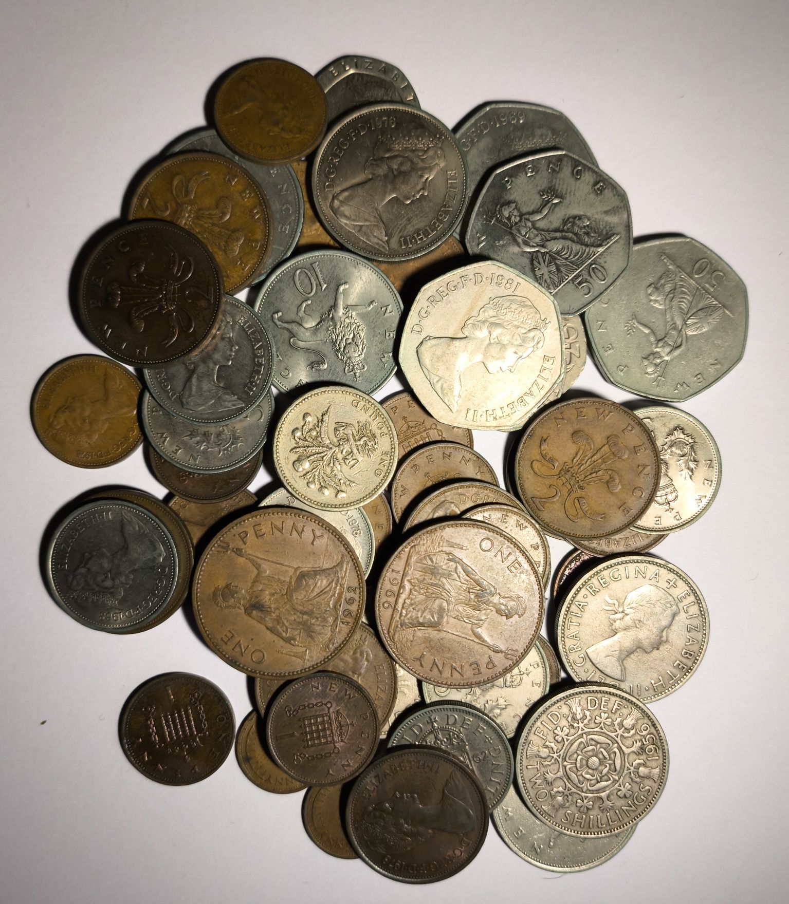 Lote de moedas Britânicas (73 moedas)