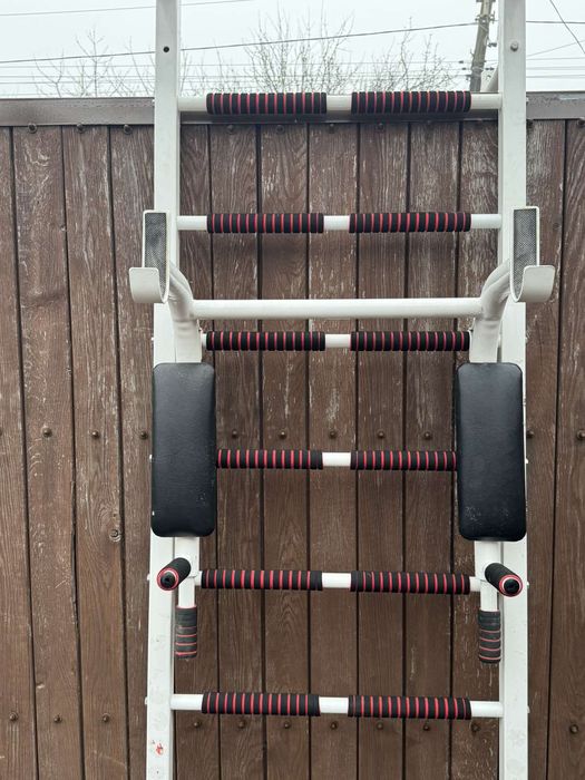 Продам шведскую стенку