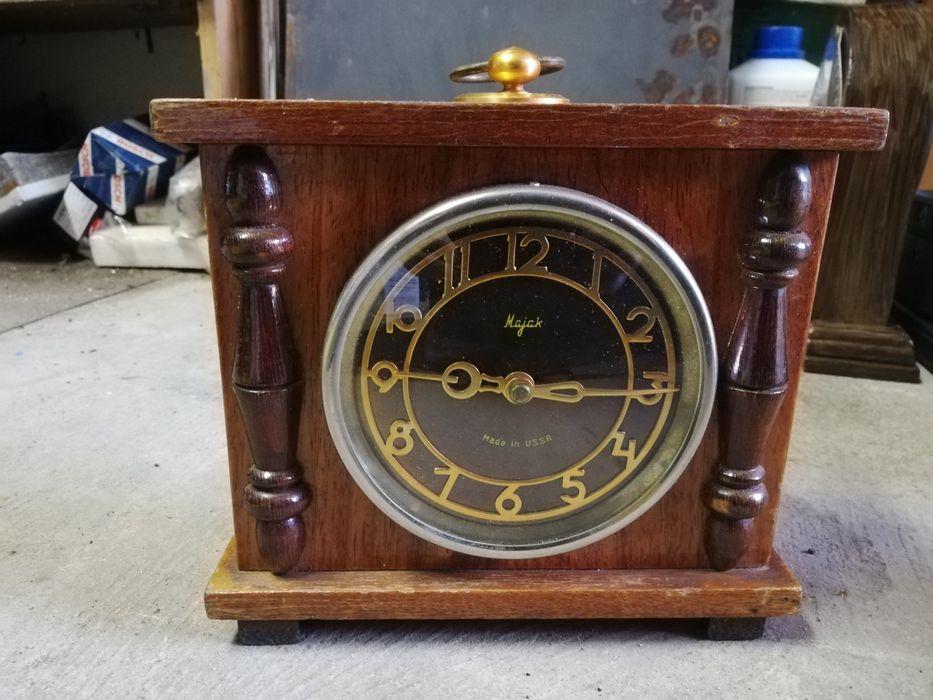 Stary zegar kominkowy MAJAK radziecki