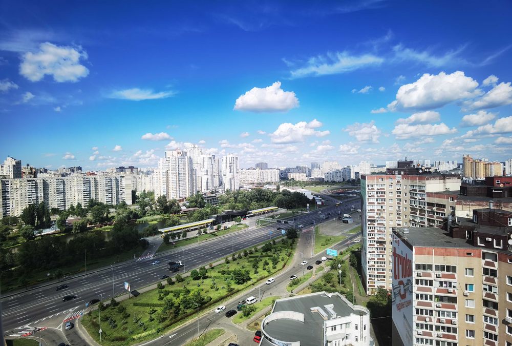 Отличный офис 23 кв.м. с кондиционером и панорамным видом на Позняках!