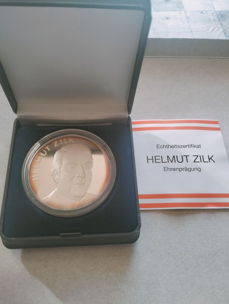 Srebrny medal austriacki