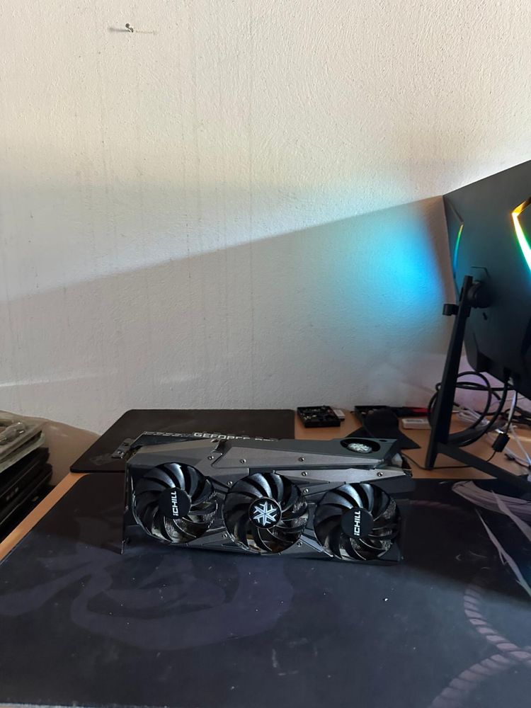 RTX 3080 ICHILL X4