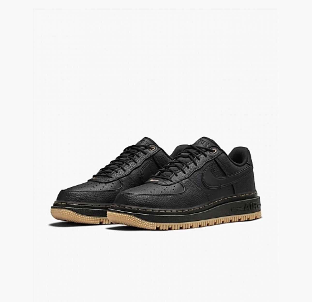 Nike Air Force 1 Luxe