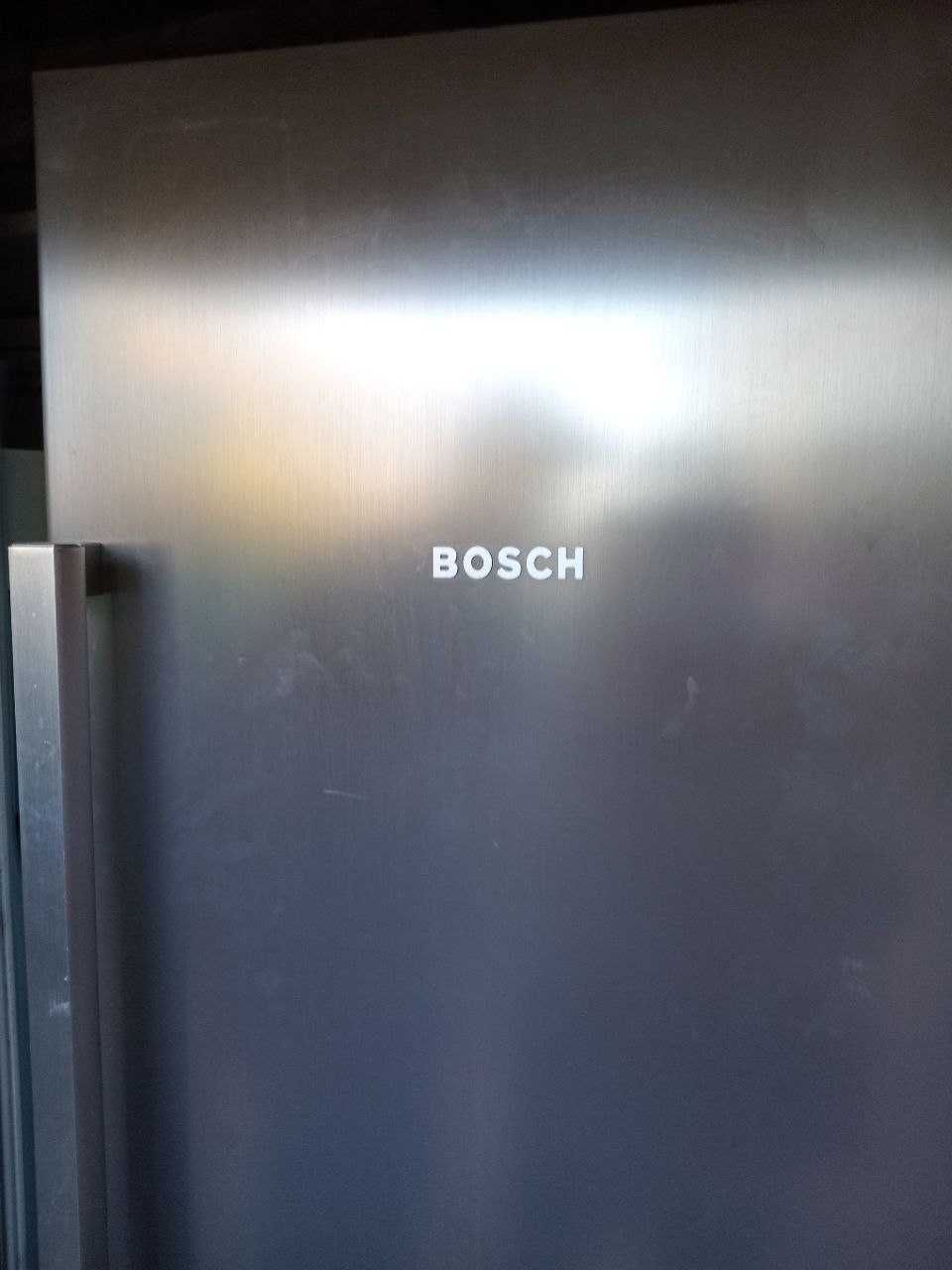 Дводверний холодильник Bosch side-by-side