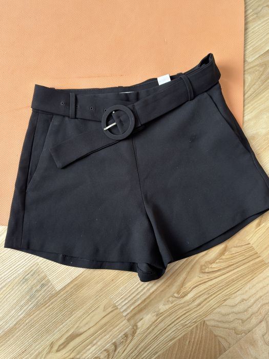 Шорти Zara розмір М