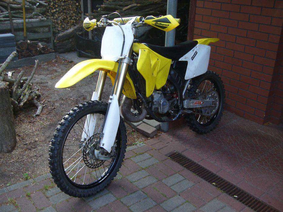 SUZUKI RM 125 Fullcross