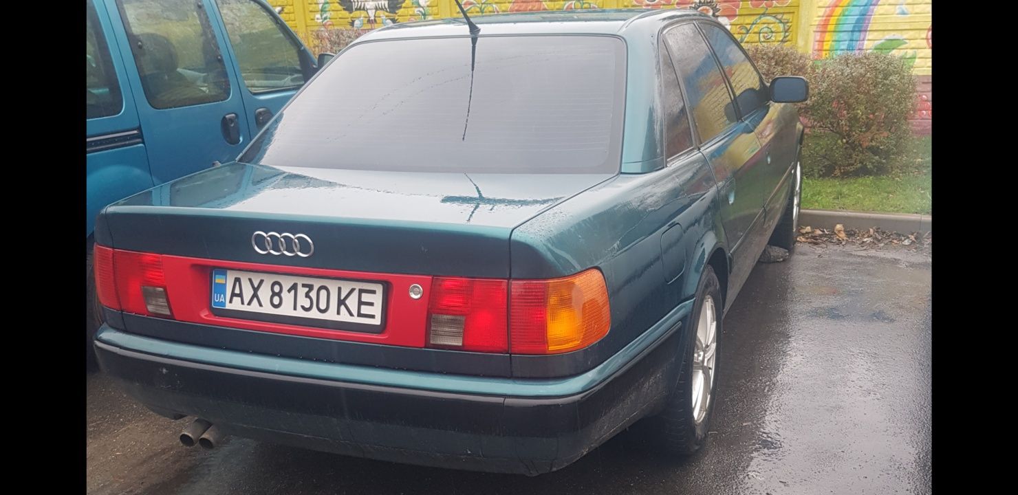 Audi 100. 2.6. 1993