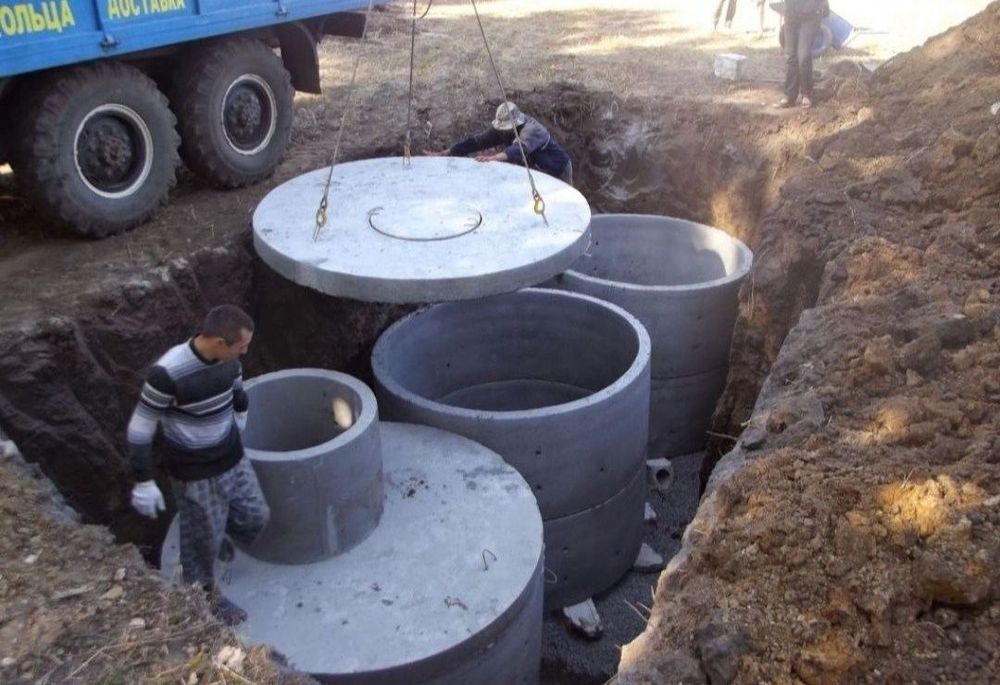 Септик з бетонних кілець, доставка і монтаж 5/8/10/18 куб.