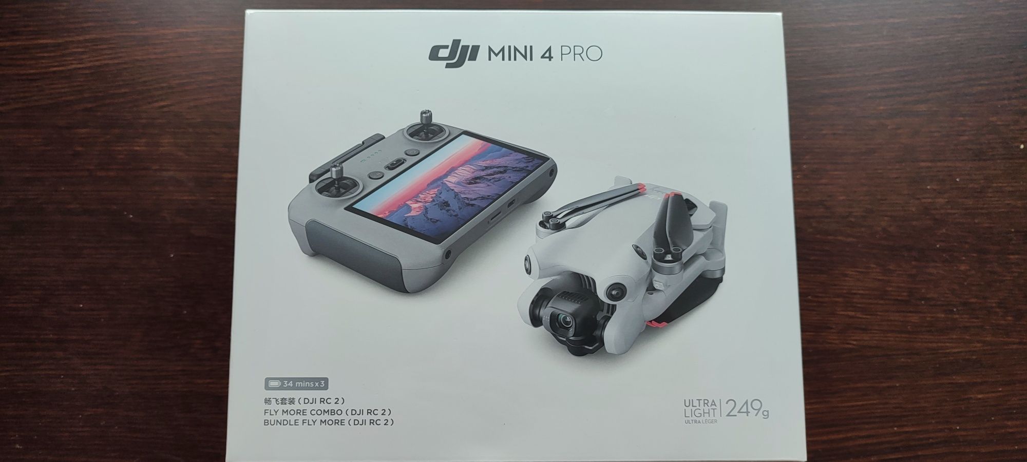 DJI MINI 4 PRO Fly More Combo RC2