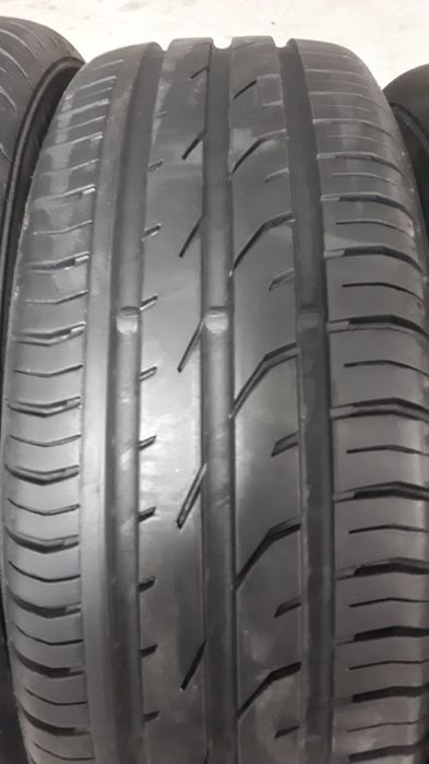 Quatro pneus 185/55 R15 82H  Continental, Renault Clio 2, Opel Corsa C