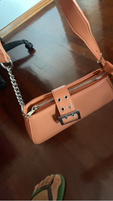 10€ as 4 Bolsas femininas juntas, as 4 pelo valor de 1.