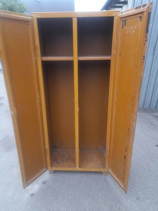 Szafka metalowa bhp