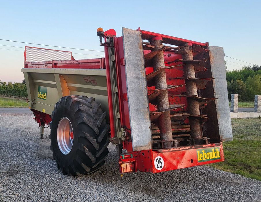 Rozrzutnik Obornika Wapna Leboulch HVS 51S12 12 ton Stan Bardzo dobry