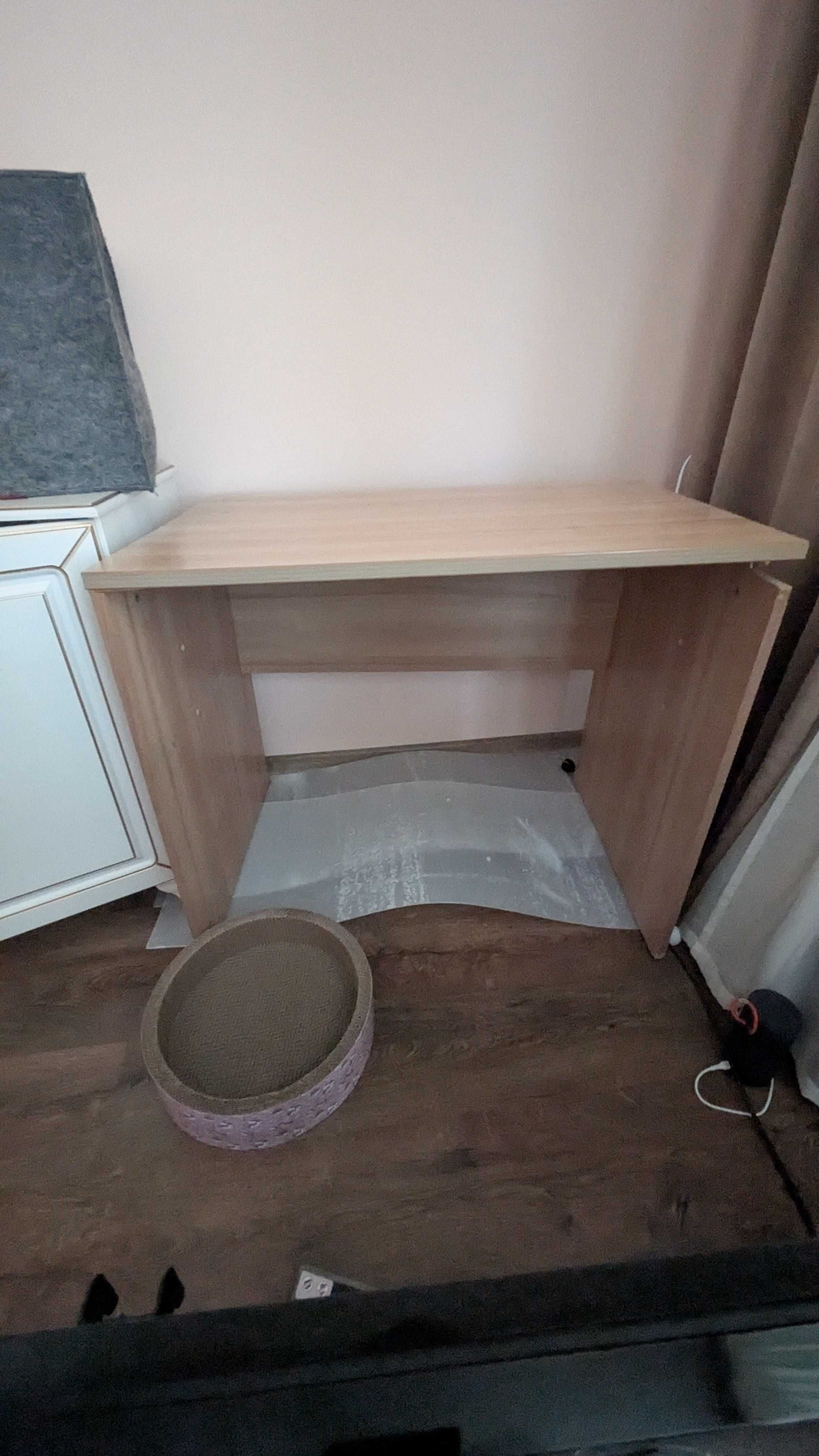 Стіл продам Буча до 02.08