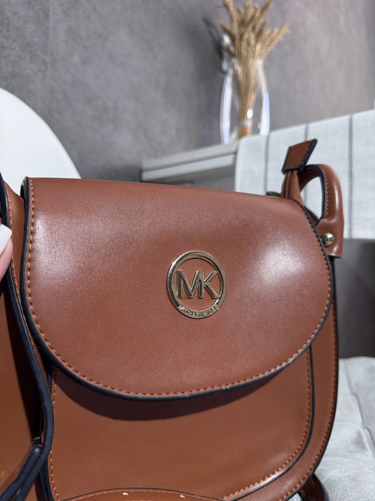 Жіноча сумка Michael Kors коричнева сумочка
