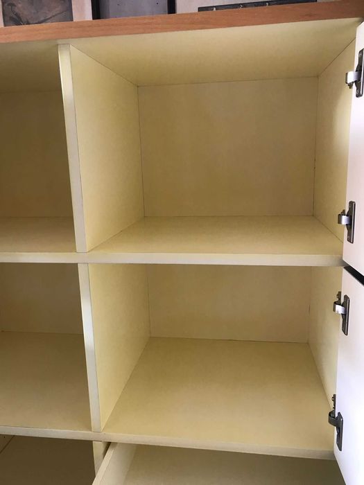 Móvel para sala (madeira e aço inox)