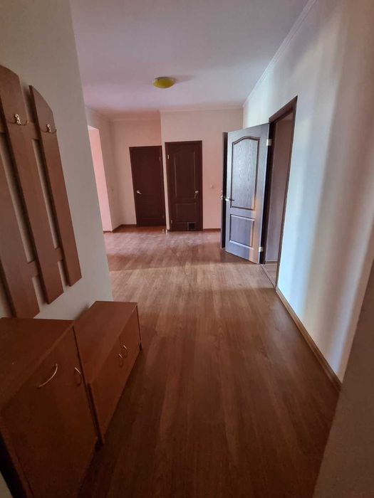 ПРОДАЖ!!! Росвигово 3-кімнатна квартира.