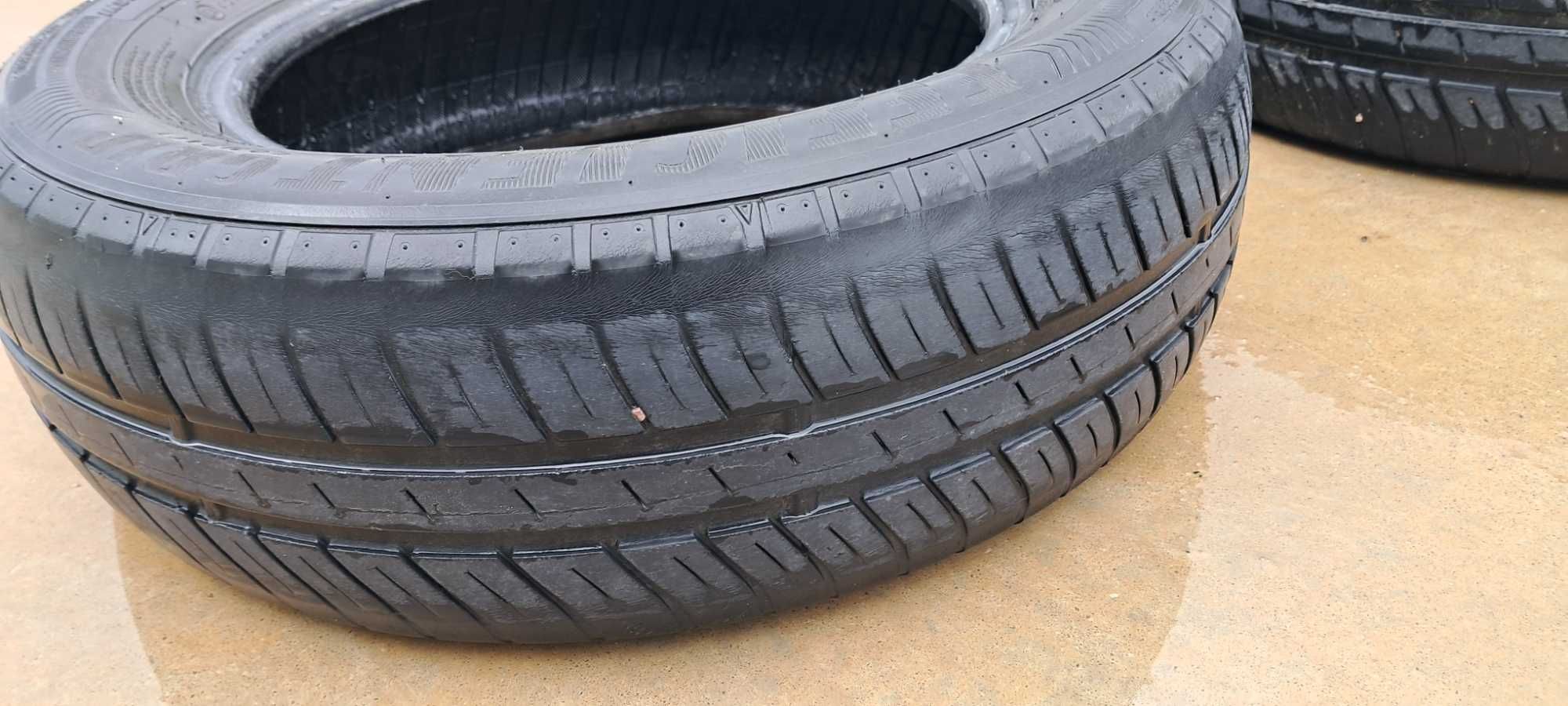 Pneus Goodyear 165/70 R13 4un = 20€