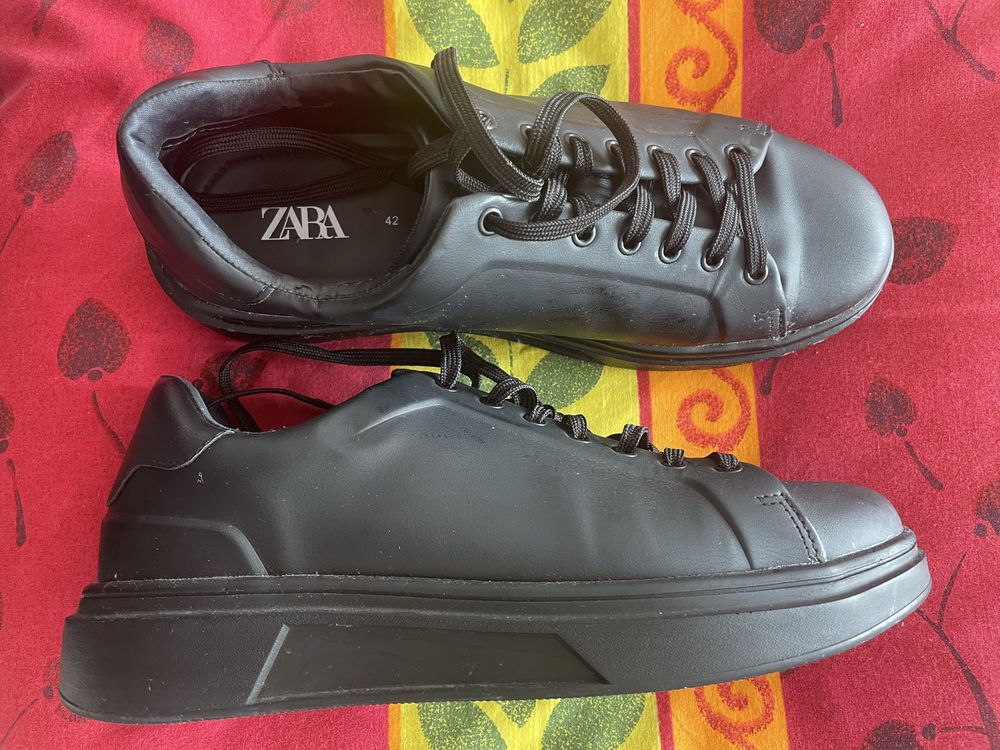 Tenis pretos numero 42 novos