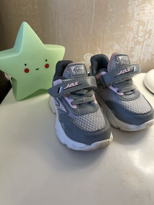 Дитячі кросівки, весна/осінь , стан хороший