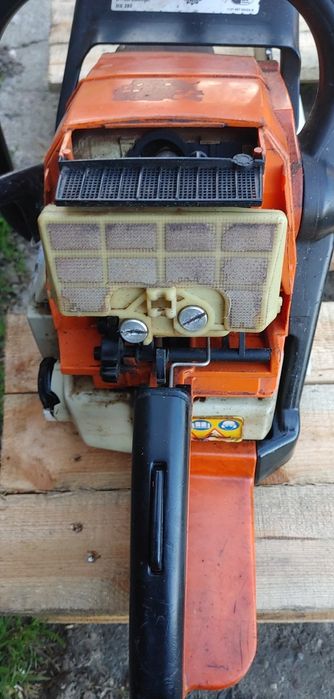 Piła spalinowa do drewna