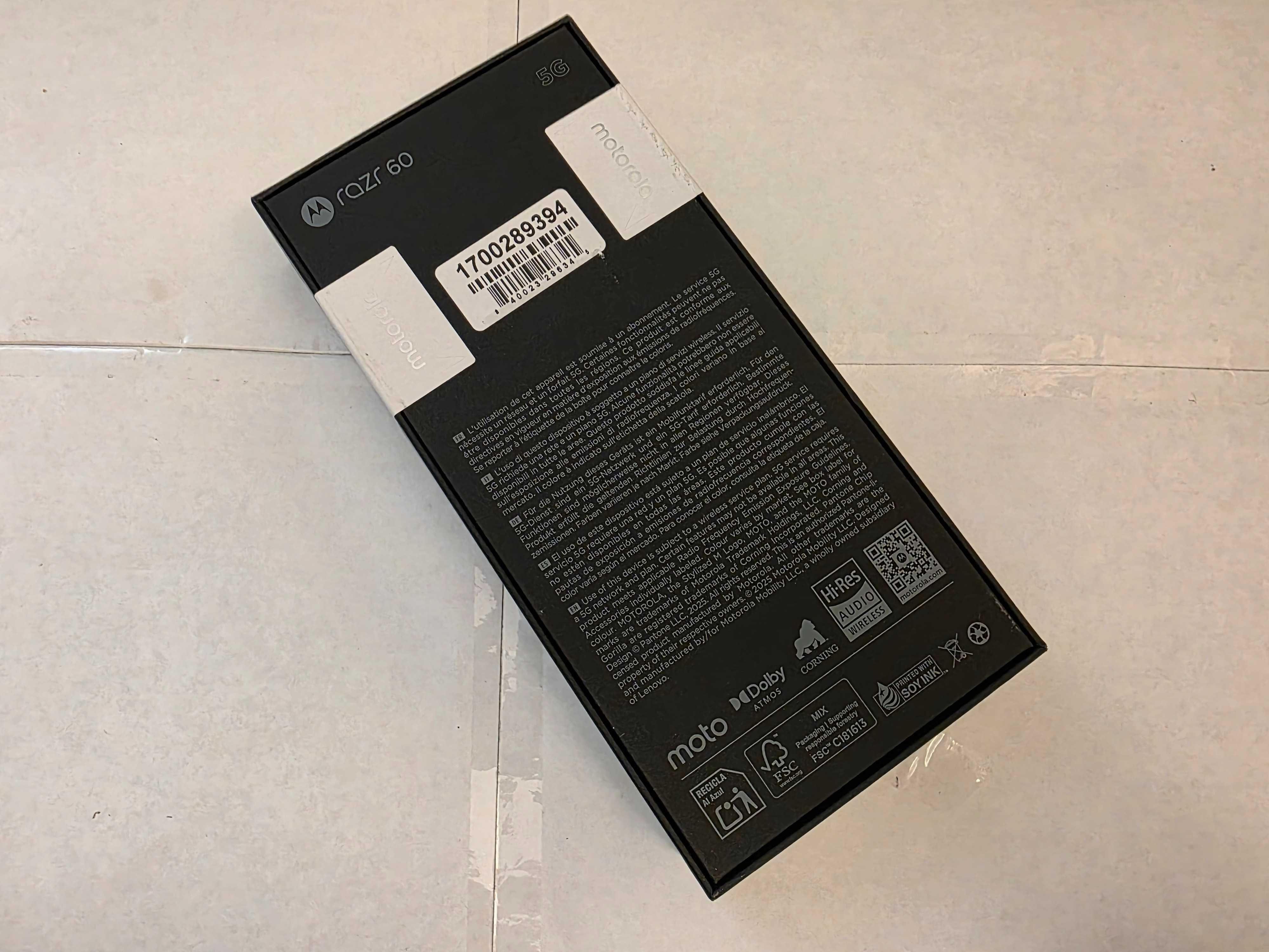 Motorola Razr 60 Fold (Novo) (Selado) Smartphone Azul Marinho