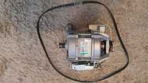 Czesci Pralka whirlpool AWOC 0714  l,silnik,pasek klinowy