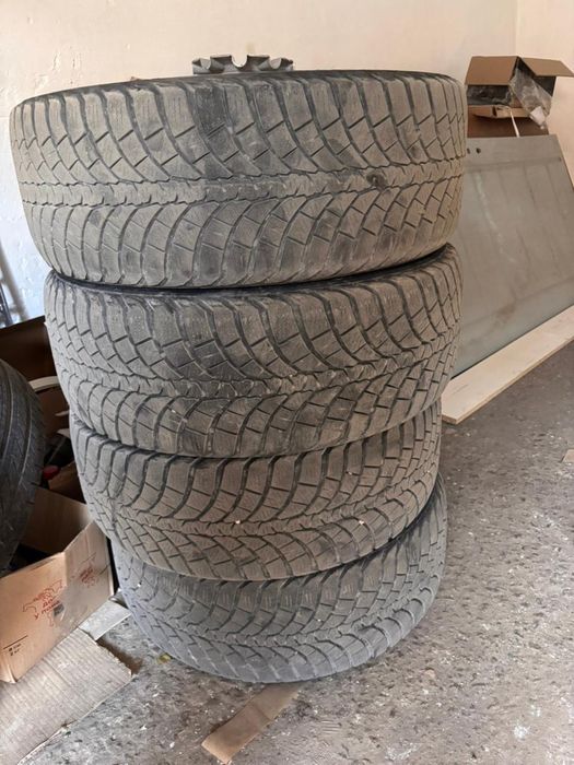 Шиниз дисками в зборі 225х50х17