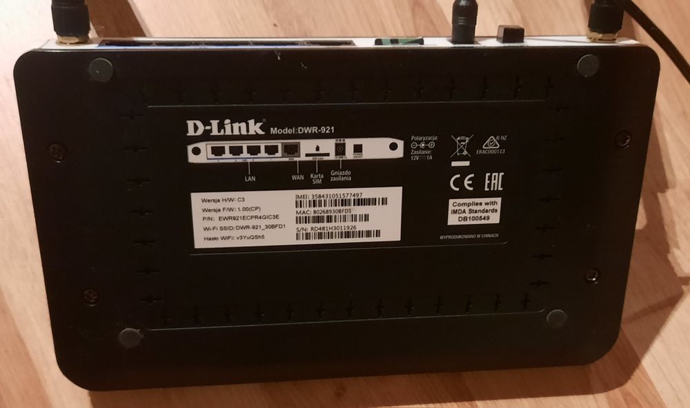 D-LINK Router Wi-Fi z modemem 3G/4G DWR 921
DWR-921