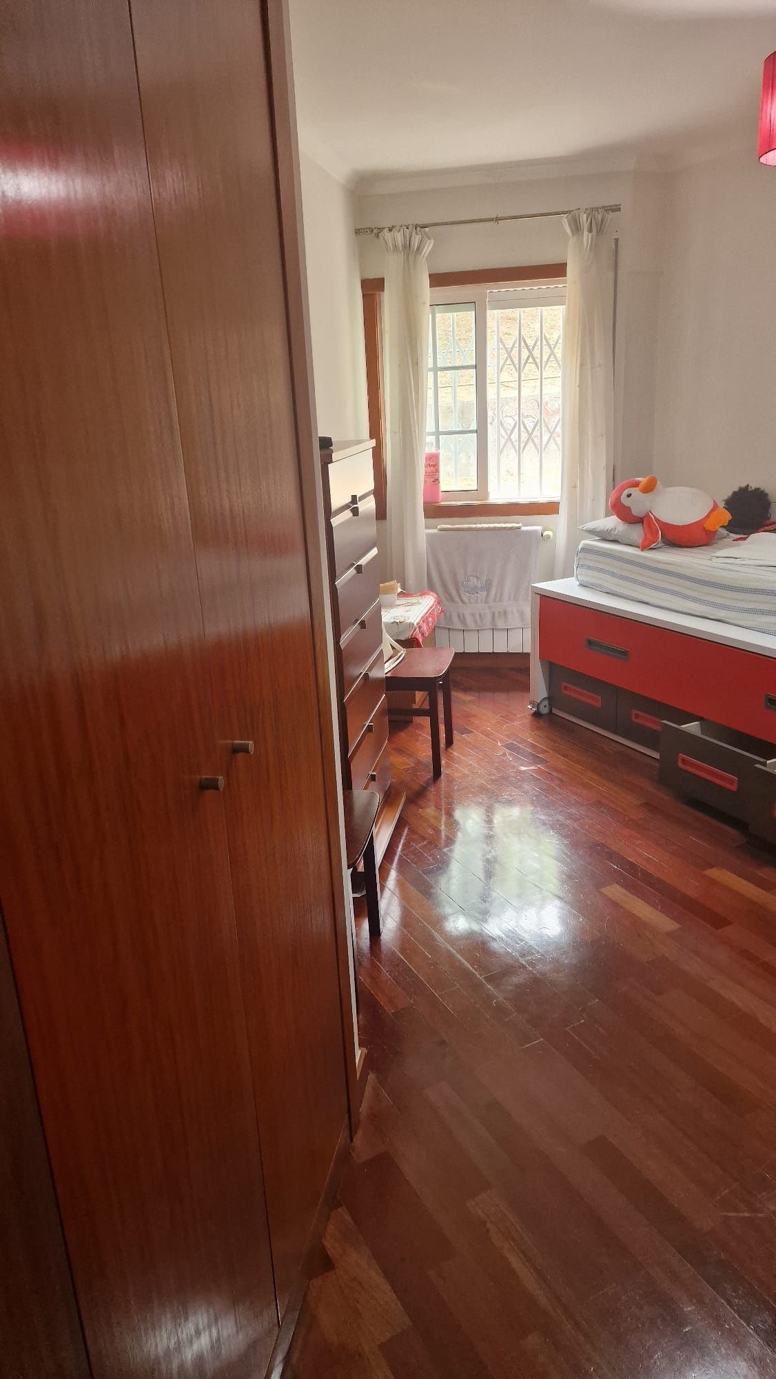 Aluga-se Quarto Amadora