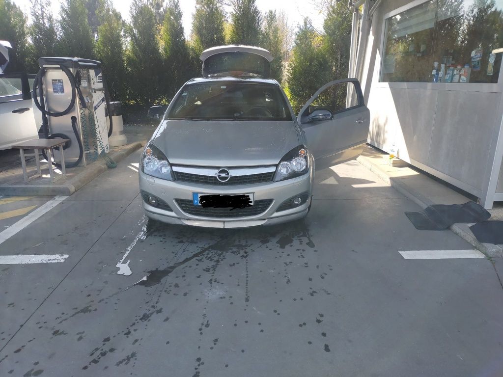 Opel astra GTC 1.7 125 CV