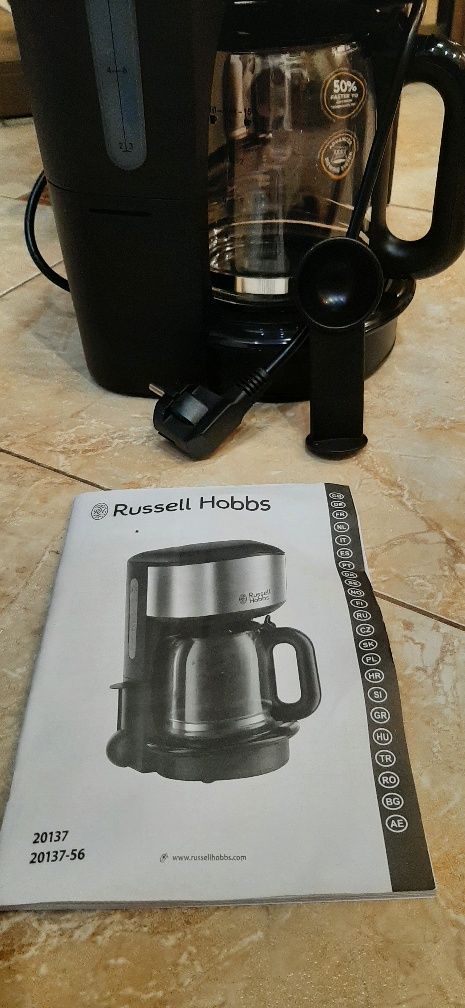 Кофеварка Russell Hobbs 20136-56