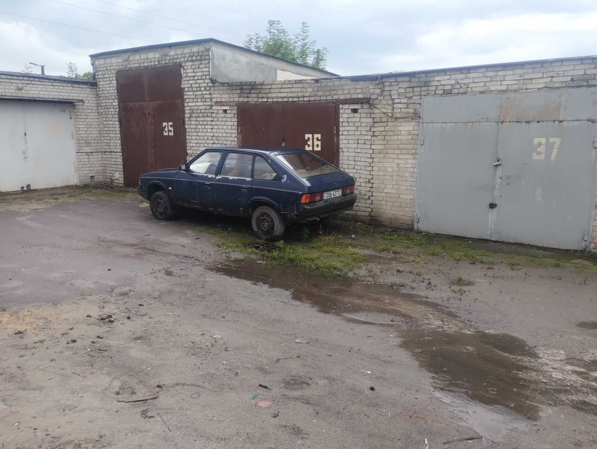 Москвич АЗЛК 2141
